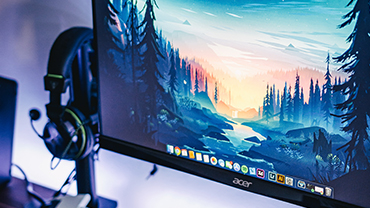 We Unbox the “Power Computer Bundle” for Gaming